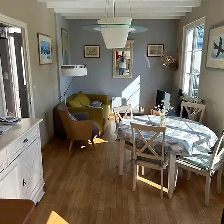 Maison A 50 M De La Saint-Jean-le-Thomas